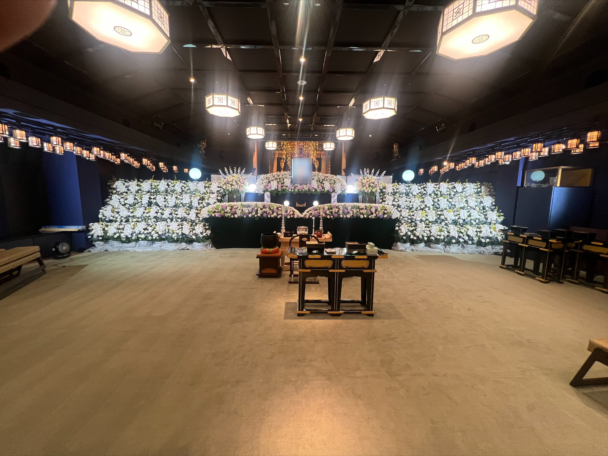 葬儀生花・花祭壇の作品イメージ 2